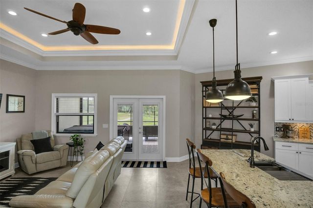 8602 AMEN CORNER PLACE, Palmetto, FL 34221