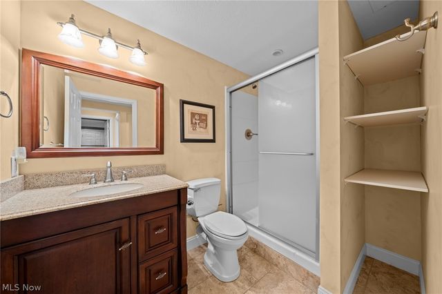 3528 Brook Court, Avon, OH 44011