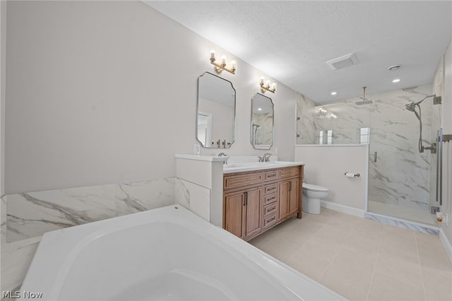 3528 Brook Court, Avon, OH 44011