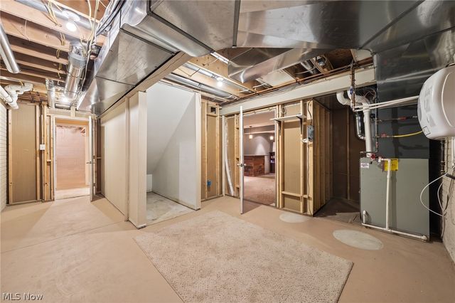 3528 Brook Court, Avon, OH 44011