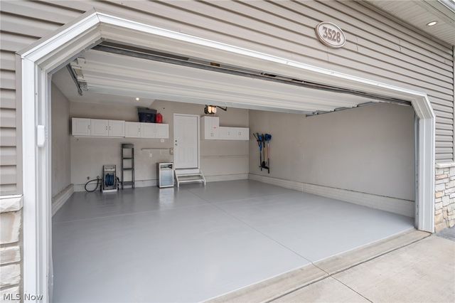 3528 Brook Court, Avon, OH 44011
