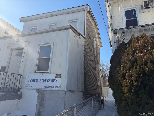 452 S 7th Avenue, Mount Vernon, NY 10550