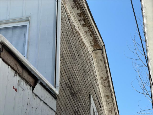 452 S 7th Avenue, Mount Vernon, NY 10550