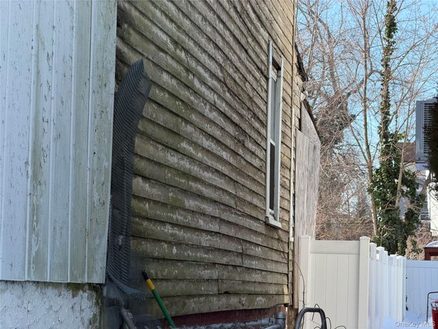 452 S 7th Avenue, Mount Vernon, NY 10550