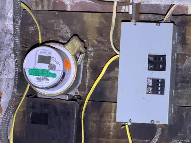 452 S 7th Avenue, Mount Vernon, NY 10550