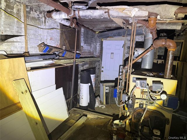 452 S 7th Avenue, Mount Vernon, NY 10550