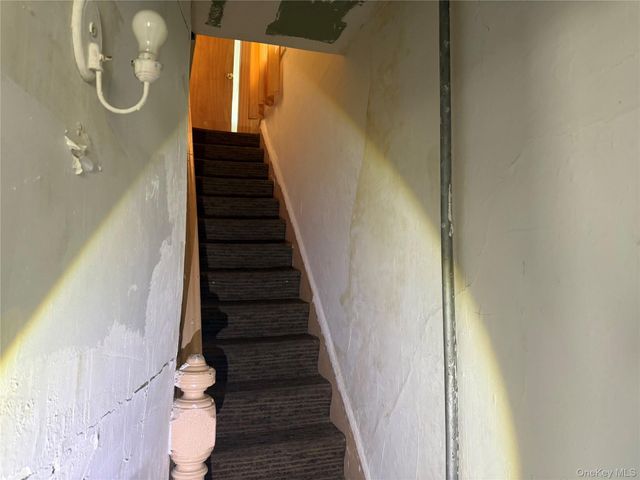 452 S 7th Avenue, Mount Vernon, NY 10550