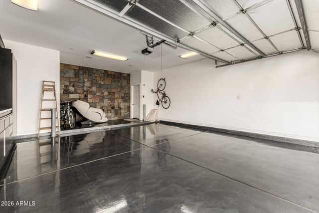 14450 N THOMPSON PEAK Parkway 140, Scottsdale, AZ 85260