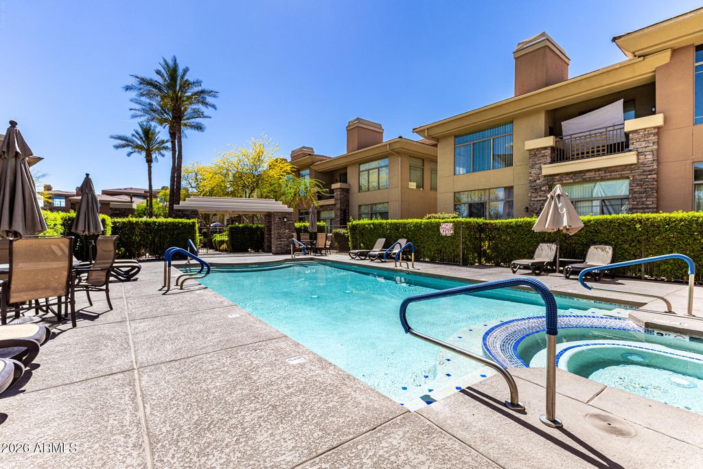 Image 33 of property listing at 14450 N THOMPSON PEAK Parkway 140, Scottsdale, AZ 85260