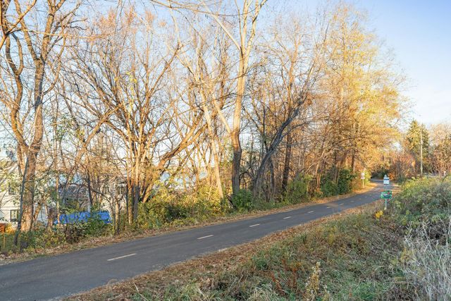 2308 Shadywood Road, Orono, MN 55391