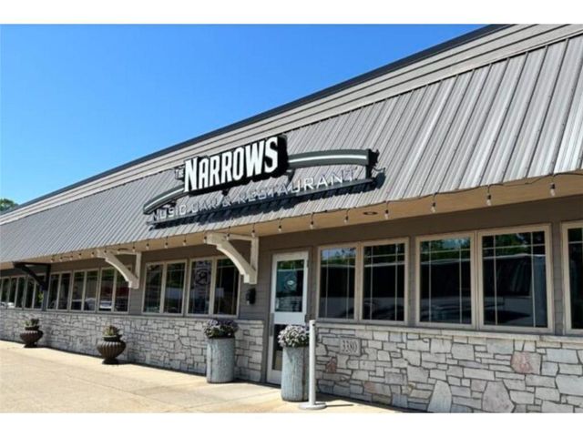 2308 Shadywood Road, Orono, MN 55391