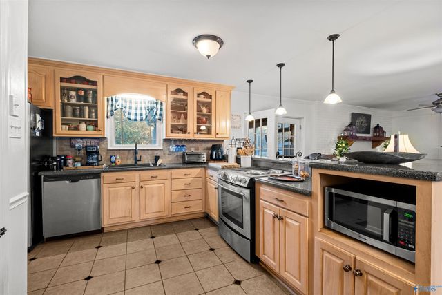 1125 Valley Drive, Attalla, AL 35954