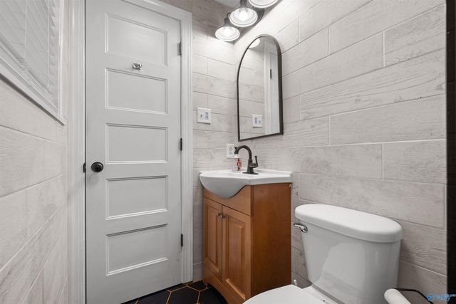 1125 Valley Drive, Attalla, AL 35954