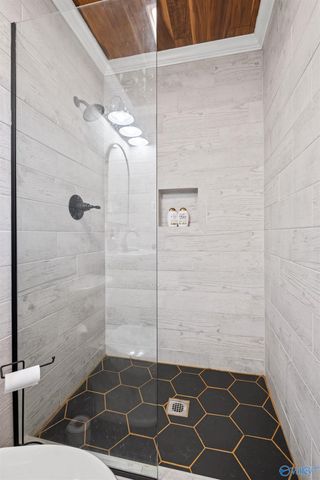 1125 Valley Drive, Attalla, AL 35954