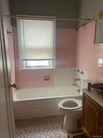 2433 LA BELLE Street, Detroit, MI 48238