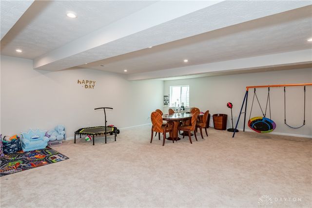 7185 Honeylocust Street, Tipp City, OH 45371
