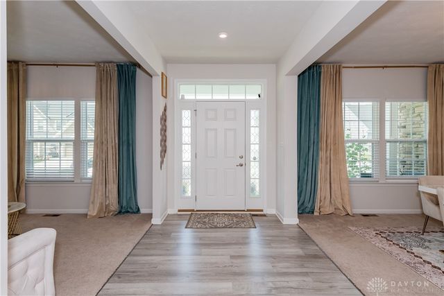 7185 Honeylocust Street, Tipp City, OH 45371