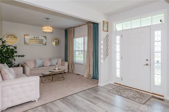 7185 Honeylocust Street, Tipp City, OH 45371