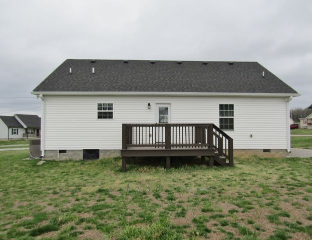 727 Ella Ct, Lewisburg, TN 37091