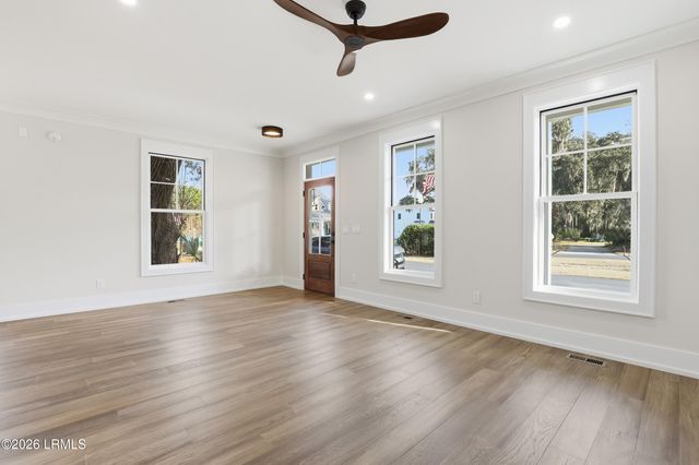 213 Sturdevant Drive, Beaufort, SC 29902