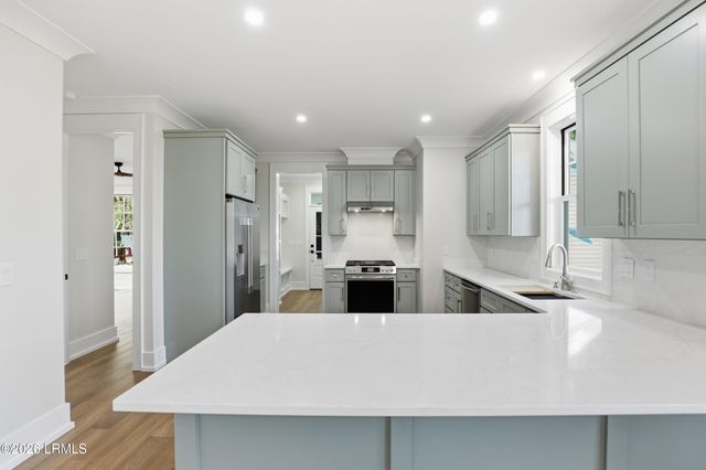 213 Sturdevant Drive, Beaufort, SC 29902