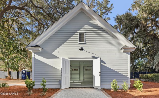 213 Sturdevant Drive, Beaufort, SC 29902