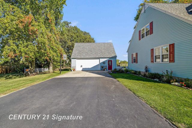 7200 Pierce Road, Tittabawassee Twp, MI 48623