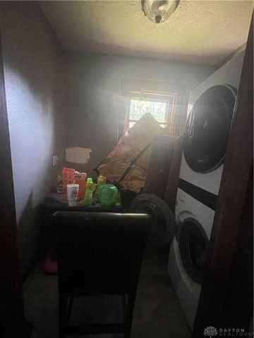 106 E Hudson Avenue, Dayton, OH 45405