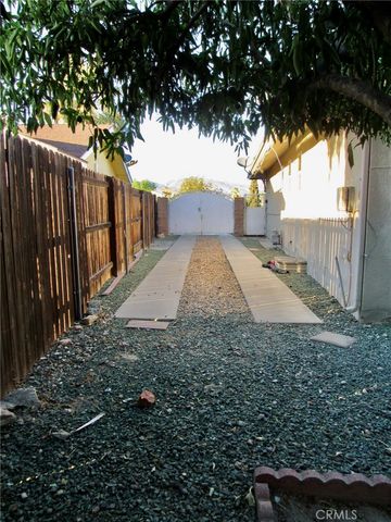 43251 San Mateo Way, Hemet, CA 92544