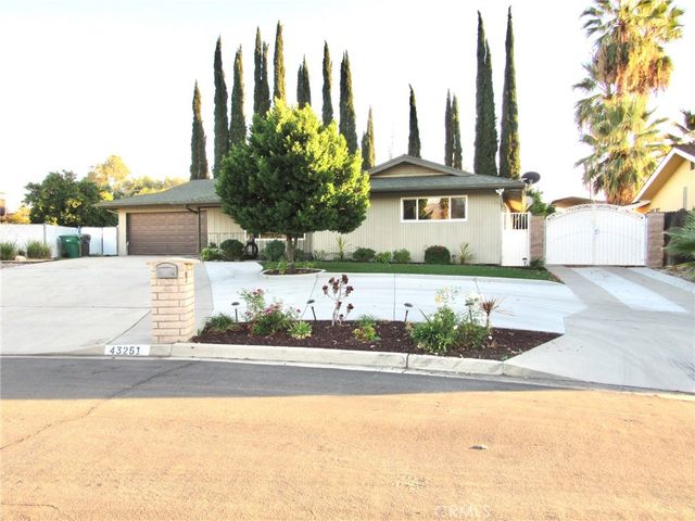 43251 San Mateo Way, Hemet, CA 92544