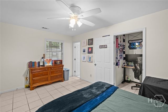 527 Red Oak Drive, Savannah, GA 31419