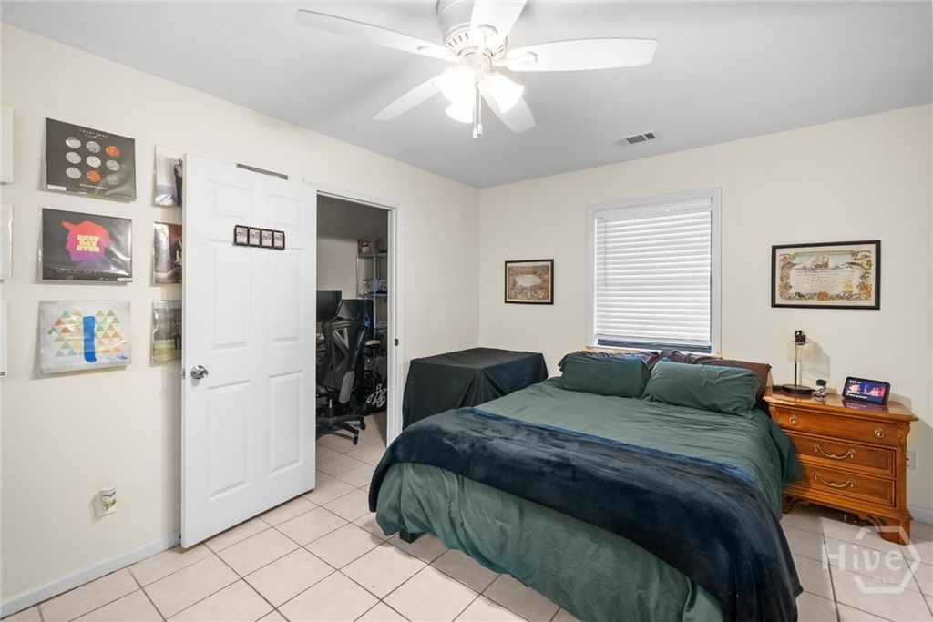 Image 36 of property listing at 527 Red Oak Drive, Savannah, GA 31419