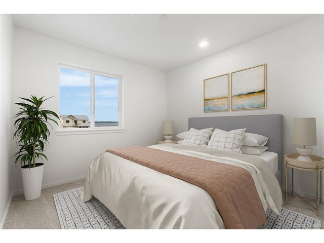 2714 Nantucket St, Strasburg, CO 80136