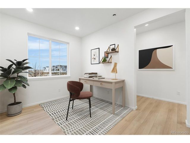 2714 Nantucket St, Strasburg, CO 80136