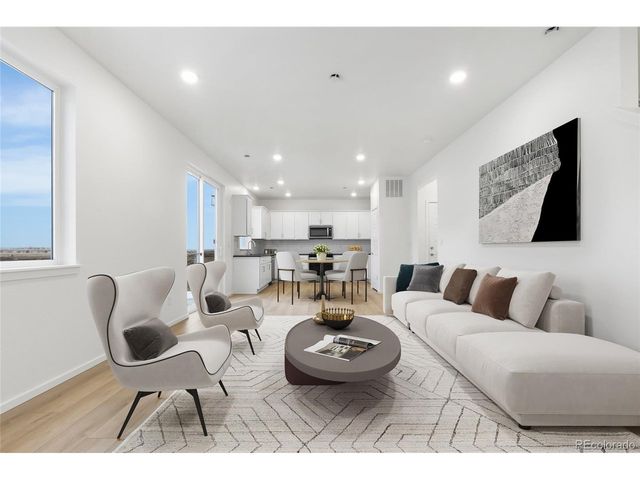 2714 Nantucket St, Strasburg, CO 80136