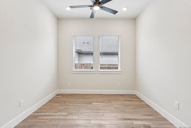 413 Sawtooth Oak, Seguin, TX 78155