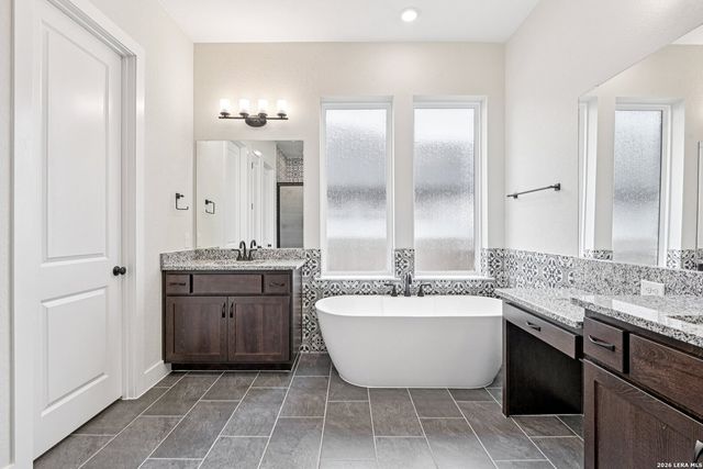 413 Sawtooth Oak, Seguin, TX 78155