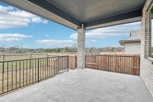 413 Sawtooth Oak, Seguin, TX 78155