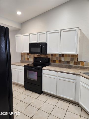 2622 N 107th Lane, Avondale, AZ 85392