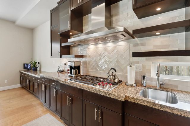 3545 Serramont Ct, Carmichael, CA 95608