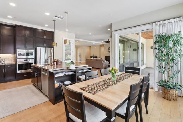 3545 Serramont Ct, Carmichael, CA 95608