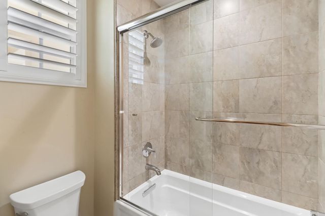 3545 Serramont Ct, Carmichael, CA 95608