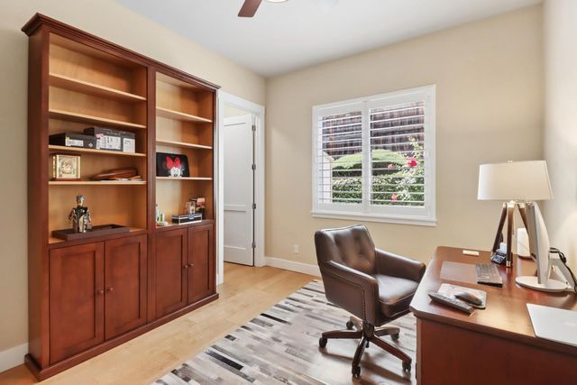 3545 Serramont Ct, Carmichael, CA 95608