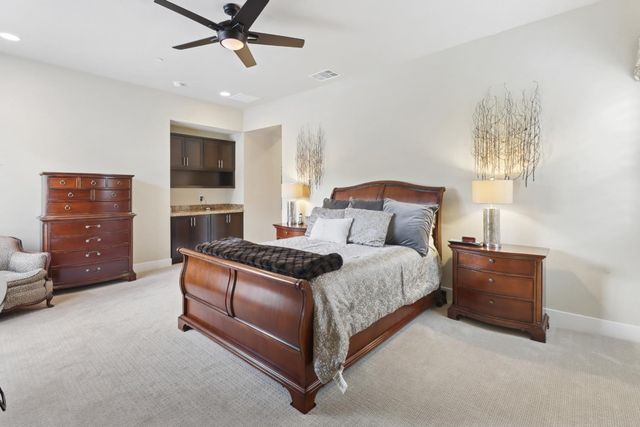 3545 Serramont Ct, Carmichael, CA 95608