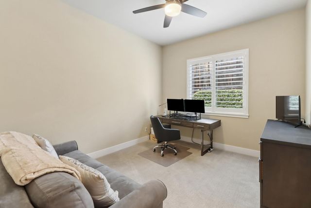 3545 Serramont Ct, Carmichael, CA 95608