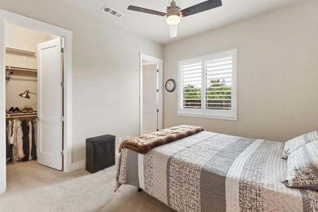 3545 Serramont Ct, Carmichael, CA 95608