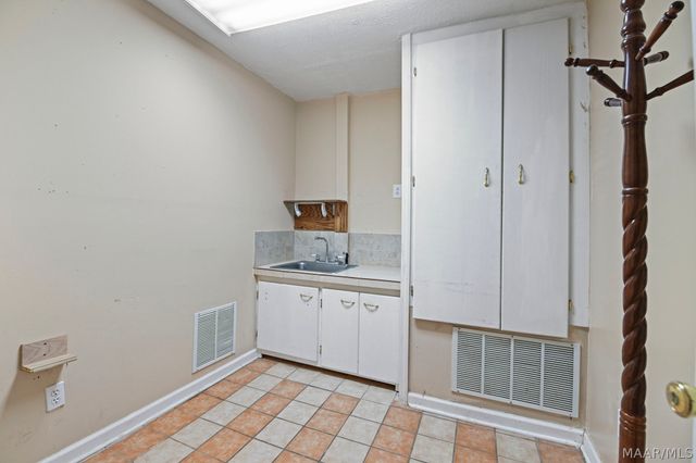 1347 Tudor Drive, Montgomery, AL 36117
