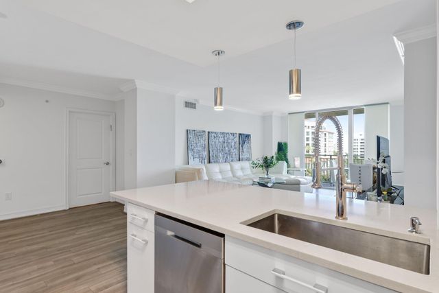 99 SE Mizner Boulevard 609, Boca Raton, FL 33432