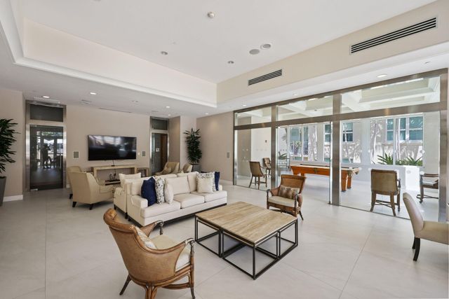 99 SE Mizner Boulevard 609, Boca Raton, FL 33432