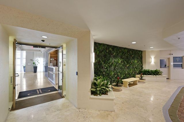 99 SE Mizner Boulevard 609, Boca Raton, FL 33432